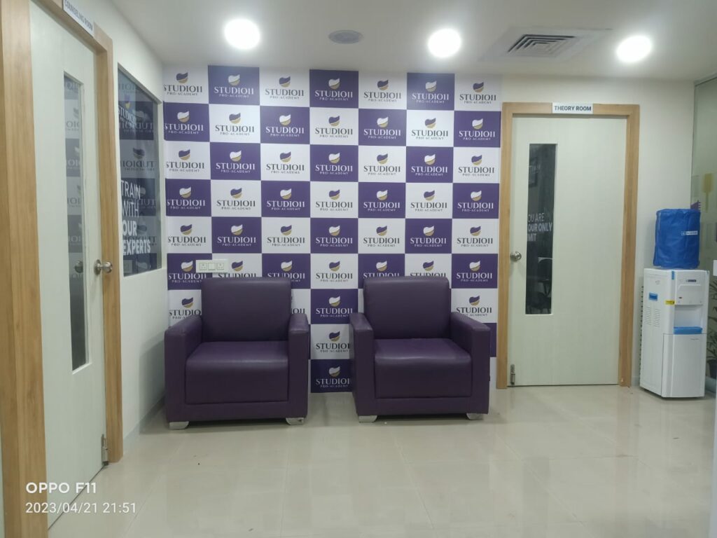 Studio11 Pro Academy — Balewadi — training floor